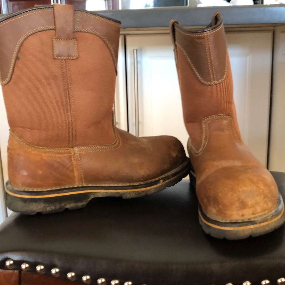 Men’s leather waterproof work/hunting boots 10wide